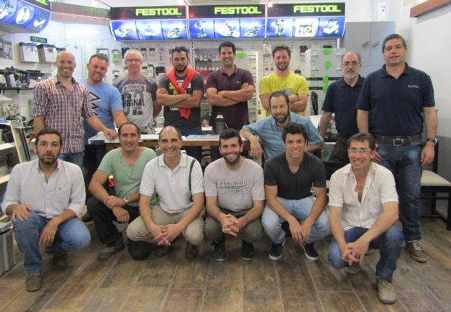 1er curso de procesamiento de superficies sólidas en Uruguay