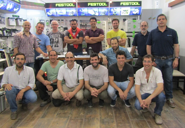 1er curso de procesamiento de superficies sólidas en Uruguay
